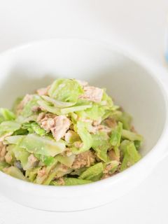鯖の水煮缶とキャベツのごまあえ-レシピのメイン写真