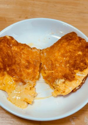 外カリ中トロのチーズオムレツ-レシピのメイン写真