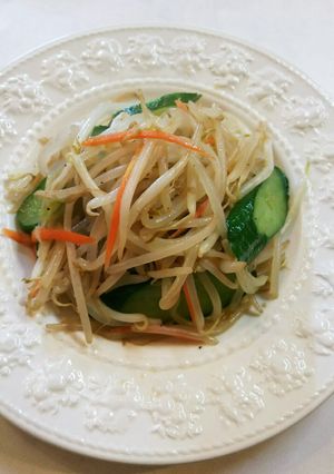 もやし きゅうり 鶏ガラスープの素炒め-レシピのメイン写真