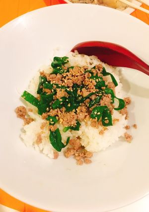 豚ひき肉そぼろニラ炒め丼★丼もの簡単美味-レシピのメイン写真
