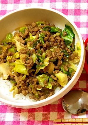 激うま♡合びき肉とキャベツの甘辛カレー丼-レシピのメイン写真