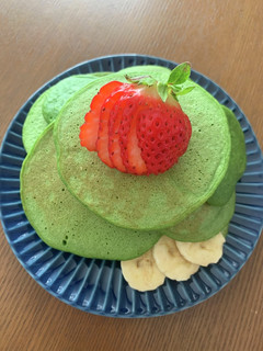 スイーツで鉄分♪ほうれん草のホットケーキ-レシピのメイン写真