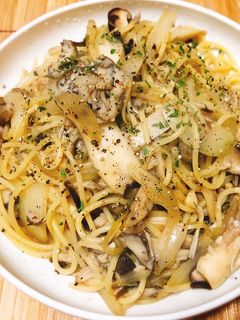 たっぷりきのこのバター醤油パスタ-レシピのメイン写真