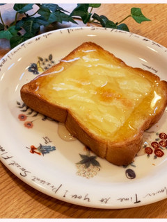 蜂蜜たっぷりのチーズトースト-レシピのメイン写真