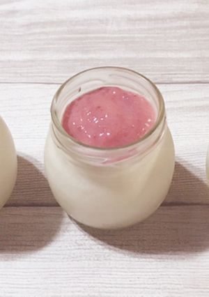 イチゴミルクソースの豆乳パンナコッタ-レシピのメイン写真