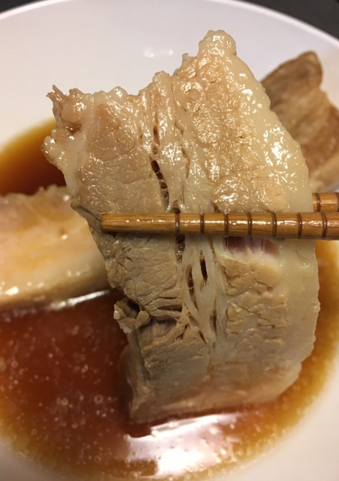 巨大角煮のつもりがまさかの煮豚-レシピのメイン写真