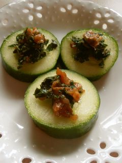 自家製梅紫蘇ペーストできゅうりのカナッペ-レシピのメイン写真