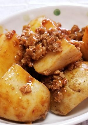 ☆簡単おかず♪新じゃがピリ辛肉味噌炒め☆-レシピのメイン写真