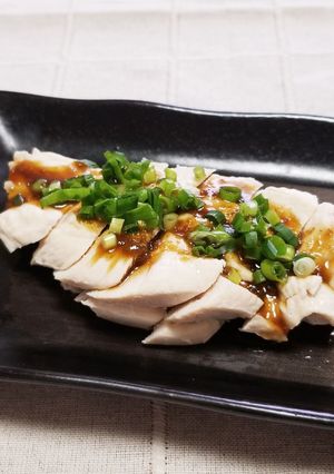 簡単一品♪鶏肉のレンジ蒸し柚子胡椒たれ-レシピのメイン写真