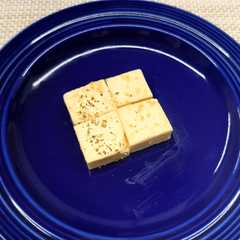 A picture of クリームチーズのにんにくみそ漬け.