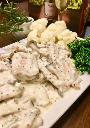 定番仏！豚肉ときのこのクリームマスタード-レシピのメイン写真