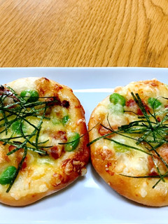 照り焼きチキンと枝豆のパン-レシピのメイン写真