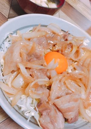 我が家の節約飯！豚バラのスタ丼！-レシピのメイン写真