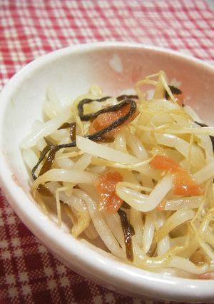 梅ぇ～♡♥塩昆布ｄｅもやしの和え物-レシピのメイン写真
