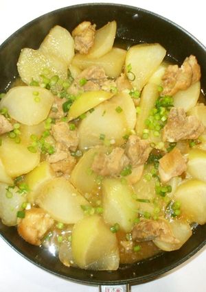 皮つき大根と鶏肉煮物♪甘酒で簡単砂糖なし-レシピのメイン写真