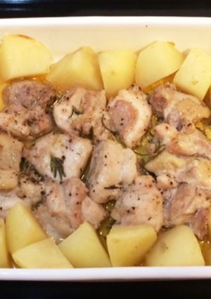 鶏肉とじゃがいものローズマリー焼き-レシピのメイン写真