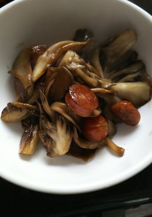 舞茸とウインナーのバタポン炒め-レシピのメイン写真