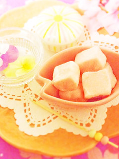 桜チーズ、苺チーズの生チョコ♬-レシピのメイン写真