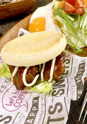 照り焼きチキンバーガー☆から揚げアレンジ-レシピのメイン写真