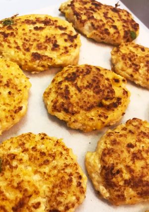 離乳食に人参豆腐ハンバーグ-レシピのメイン写真
