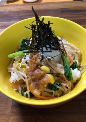 豚バラと野菜ナムルの混ぜご飯(o^^o)-レシピのメイン写真