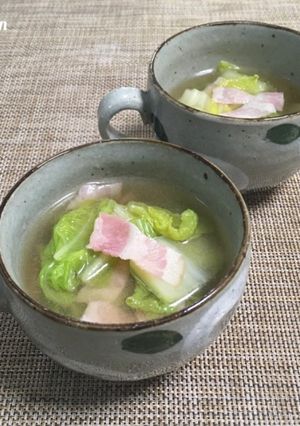 【 白菜とベーコンの簡単スープ♪ 】-レシピのメイン写真
