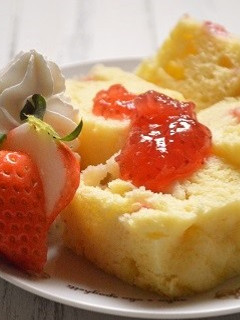 レンジで4分!「いちごの蒸しパン」-レシピのメイン写真