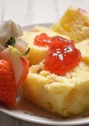 レンジで4分!「いちごの蒸しパン」-レシピのメイン写真