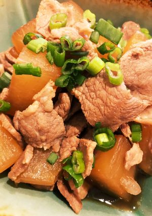 豚薄切り肉・豚こまで♪豚肉と大根の煮物-レシピのメイン写真