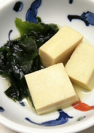 高野豆腐とワカメの合わせ煮-レシピのメイン写真