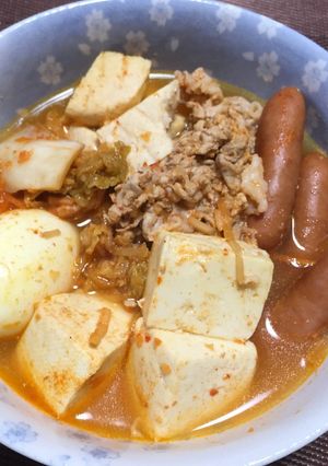 ごま香るキムチ鍋つゆ!(^^)!-レシピのメイン写真