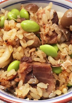 サバ缶とキノコの炊き込みご飯-レシピのメイン写真