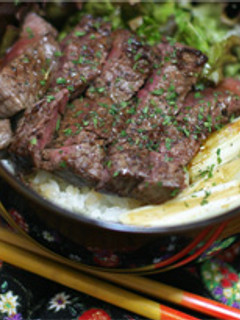 ステーキ丼-レシピのメイン写真