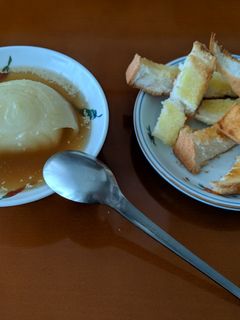 簡単丸ごと玉ねぎのコンソメスープ-レシピのメイン写真