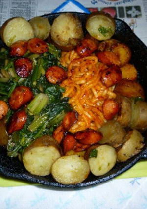 チョリソー＋ポテトのポパイ焼きうどん-レシピのメイン写真