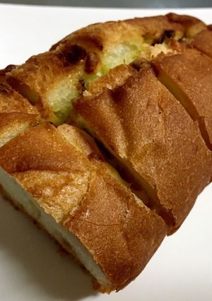 バジルチーズフランスパン-レシピのメイン写真