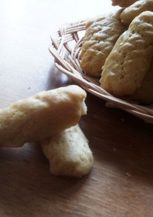 余った食パンの耳でメロンパン-レシピのメイン写真