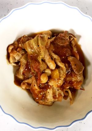 簡単★キャベツと鶏もも肉のトマト煮込み-レシピのメイン写真