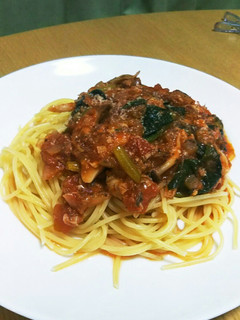 サバ缶とほうれん草のトマトパスタ-レシピのメイン写真