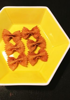 ワインのつまみに♪リボンパスタ揚げ-レシピのメイン写真
