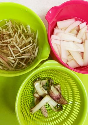 春の味覚☆山うどの下処理方法-レシピのメイン写真
