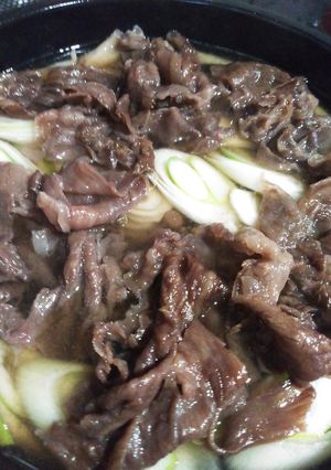 簡単!冷凍里芋で時短!山形の芋煮!牛肉で-レシピのメイン写真