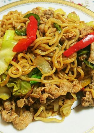 油で炒めないジューシーカラフル焼きそば-レシピのメイン写真