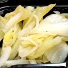 รูปของ お弁当に 春キャベツのマリネ