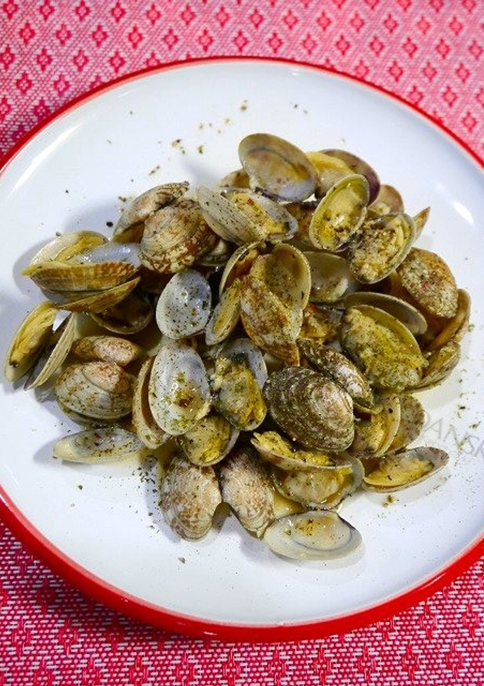 簡単！あさりのチーズワイン蒸し-レシピのメイン写真