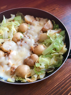 ご飯もお酒ススム!チーズじゃがカルビ-レシピのメイン写真