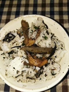 婆ちゃんのひじきで混ぜご飯(^3^)/-レシピのメイン写真