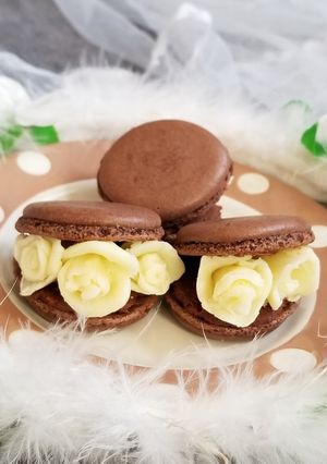 バレンタインにも可愛い花マカロン♥️-レシピのメイン写真
