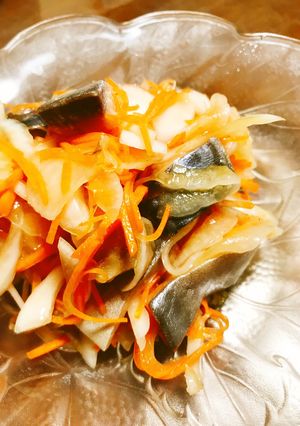 しめ鯖と玉ねぎのわさびポン酢和え♩-レシピのメイン写真