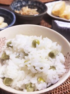 春はコレ!ふんわり美味しい豆ご飯♪-レシピのメイン写真